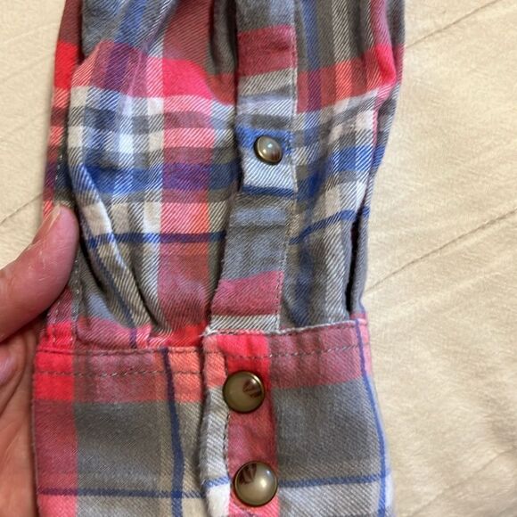 Bea NWOT light flannel blouse - Picture 6 of 8